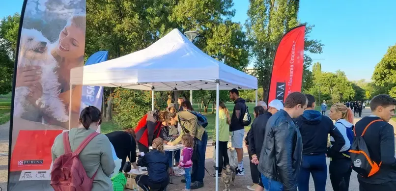 Шестие в Purina